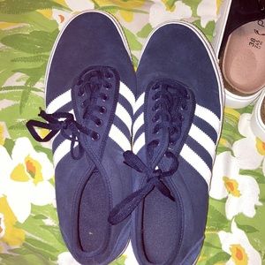 Adiadas